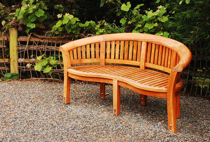 Teak-Holz Bananenbank de.depositphotos.com