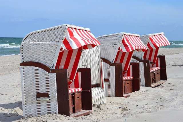 Wetterfeste Strandkörbe sind nicht nur an der See beliebt